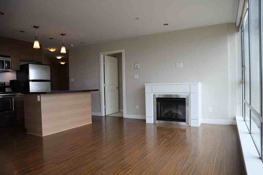 12069 Harris Rd - Photo 5 of 24