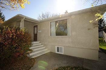 Beautiful Two Bedroom Main Floor - Photo 2 of 15