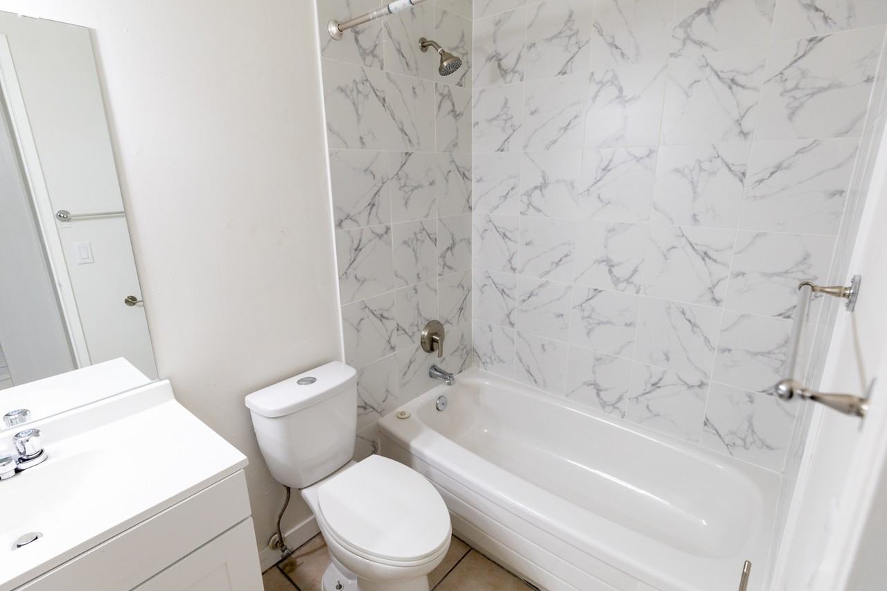 Chinook Place - Photo 6 of 21