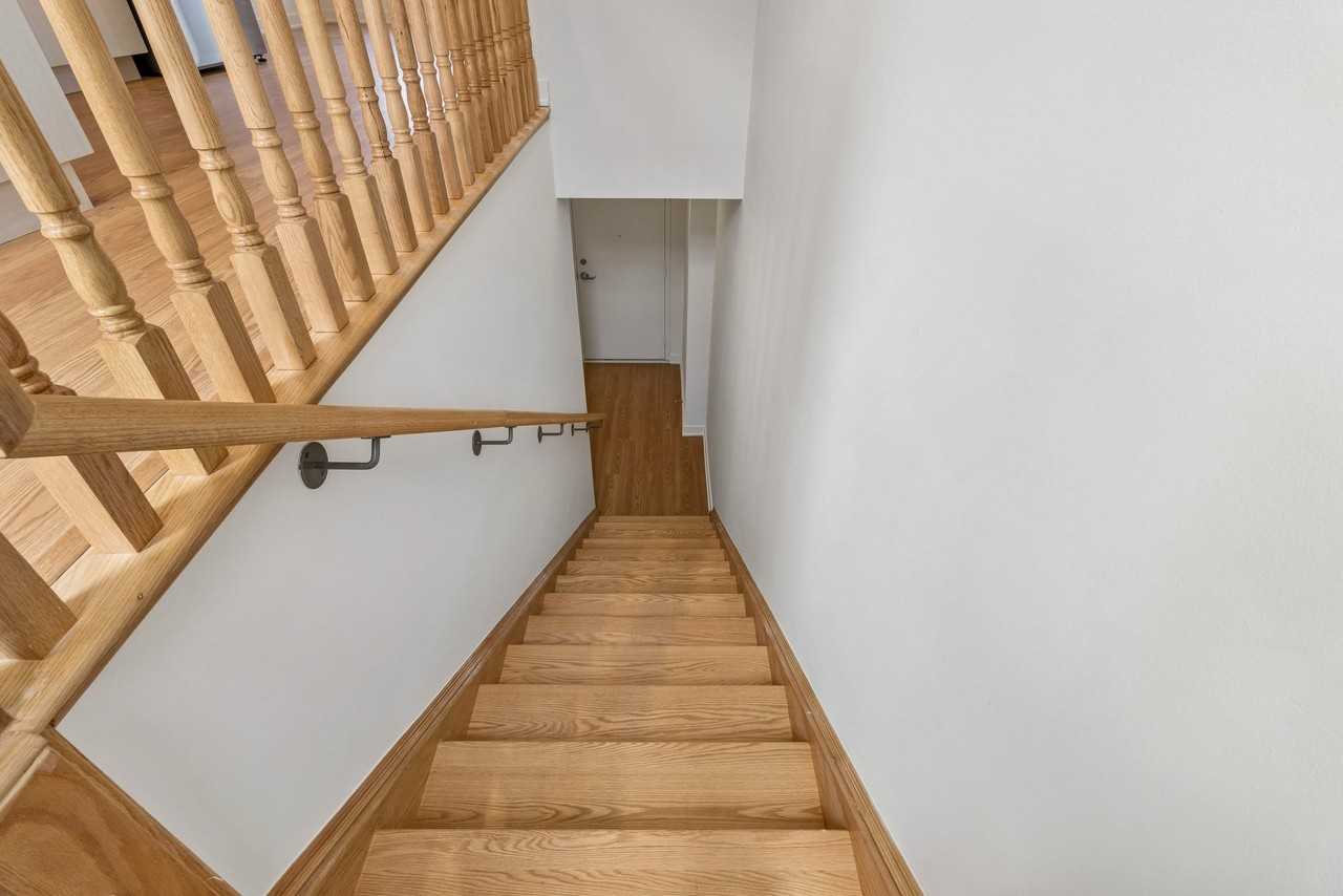 15100 Yonge St - Photo 6 of 13