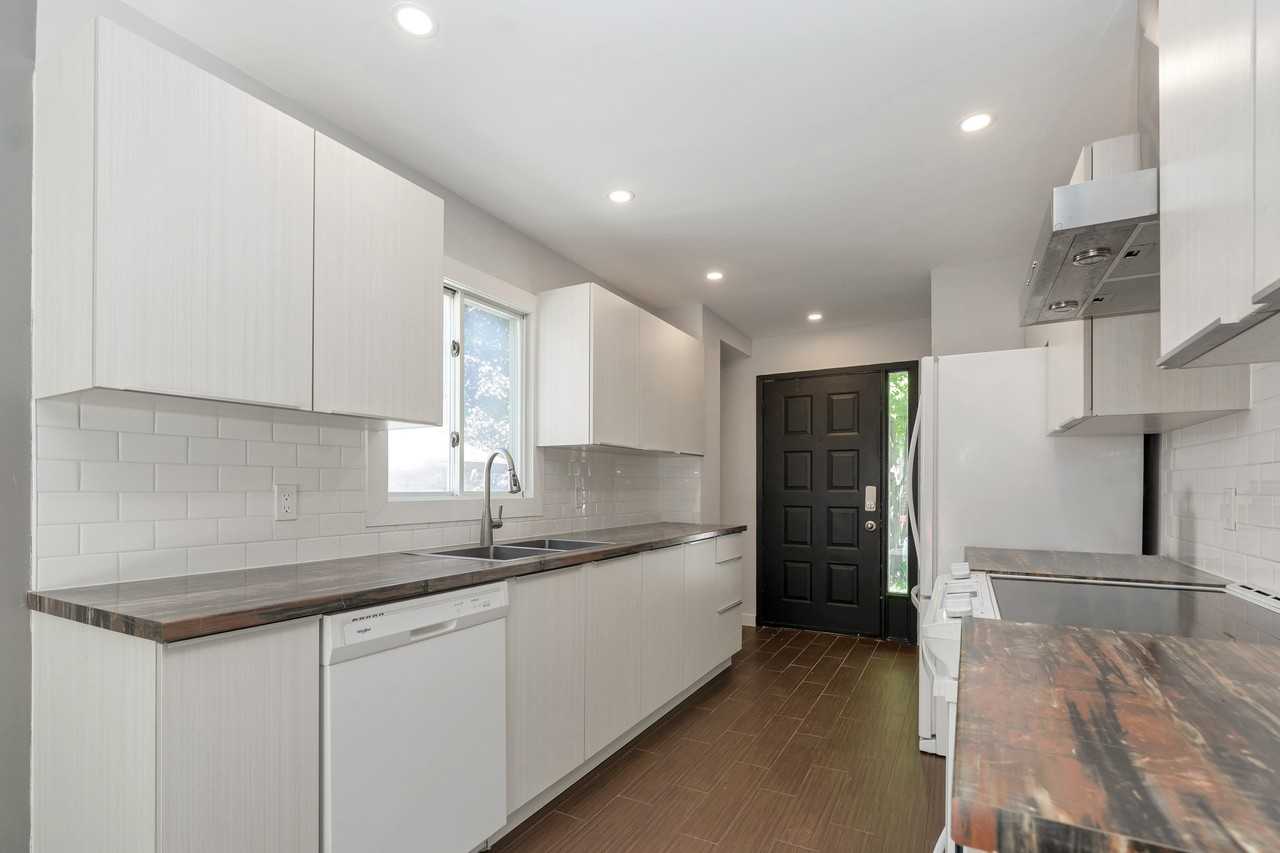 19 Melinda Cres - Photo 4 of 20