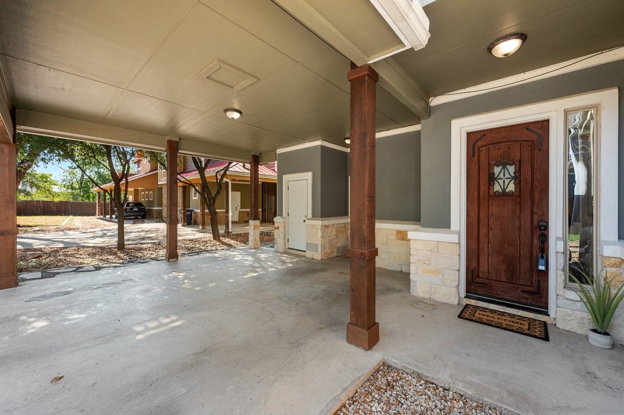 1009 Taulbee Ln #G - Photo 2 of 41
