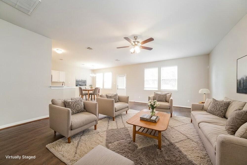 13034 Rose Landing Dr - Photo 4 of 20