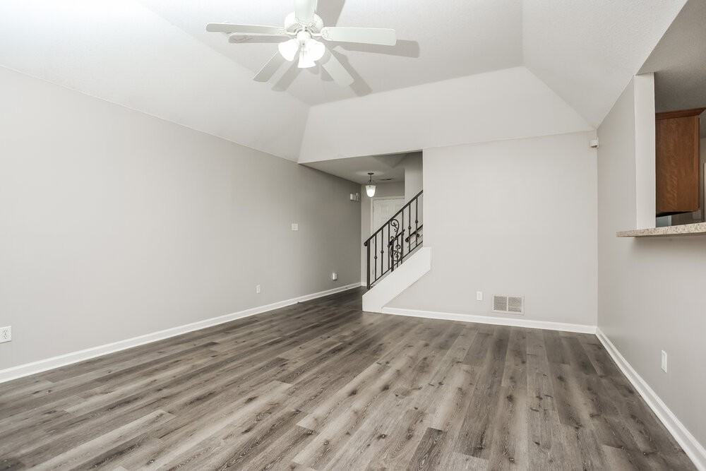 8347 Wild Dune Ln - Photo 5 of 17