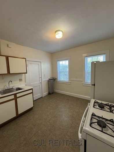 11 Clyde Rd - Photo 4 of 10
