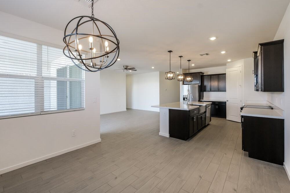5324 S 245th Ave - Photo 6 of 16