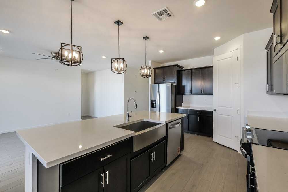 5324 S 245th Ave - Photo 7 of 16