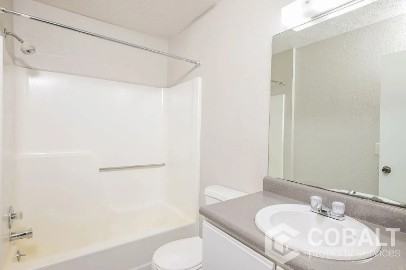 3499 Creekview Pl #3499 - Photo 7 of 16