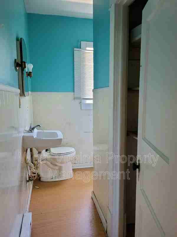 345 Prosperity Rd #2 - Photo 4 of 12