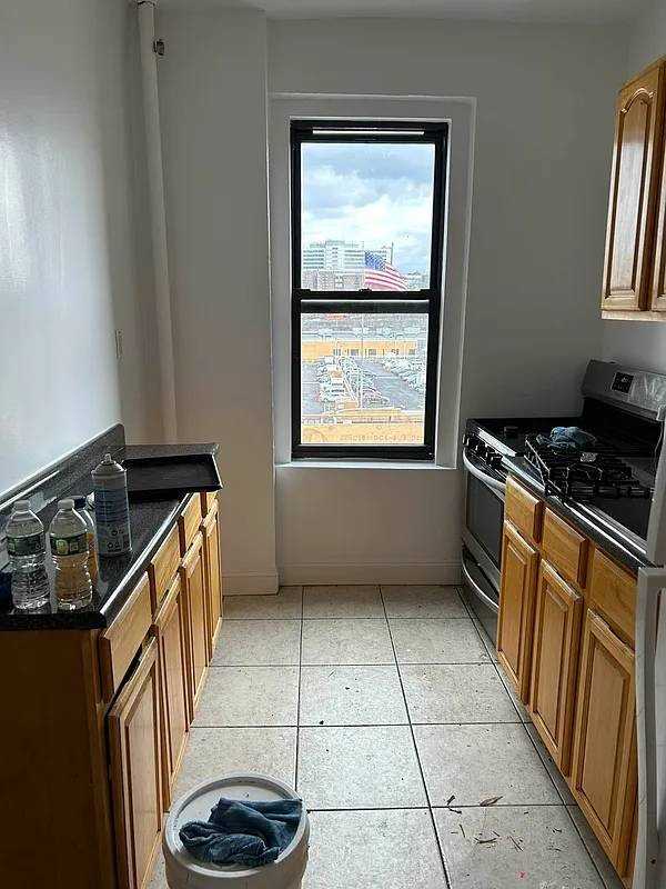 510 West 218th Street #5A - Photo 4 of 6