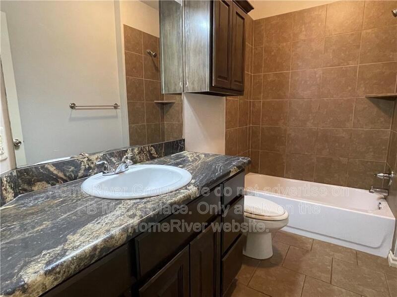 1004 Sw 92nd St - Photo 6 of 12