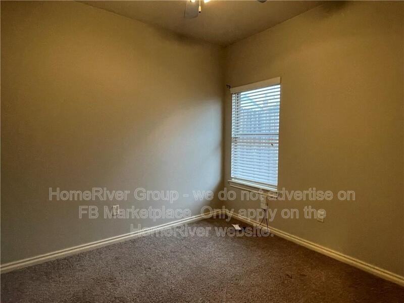 1004 Sw 92nd St - Photo 7 of 12