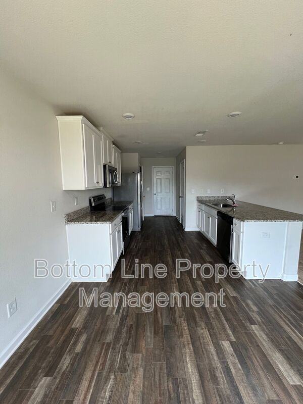 608 Frosty Way - Photo 4 of 29