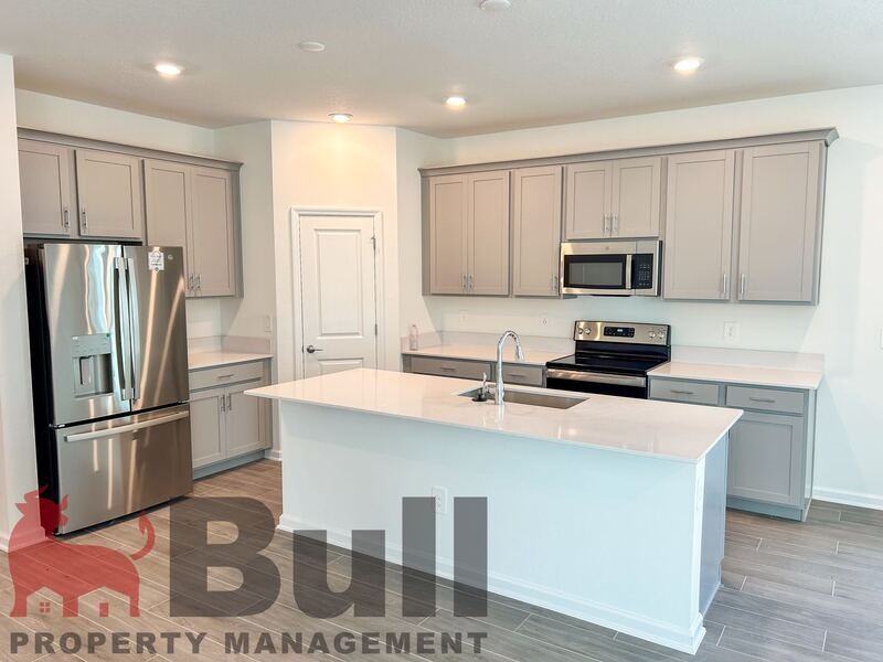 2777 Plover St - Photo 2 of 20