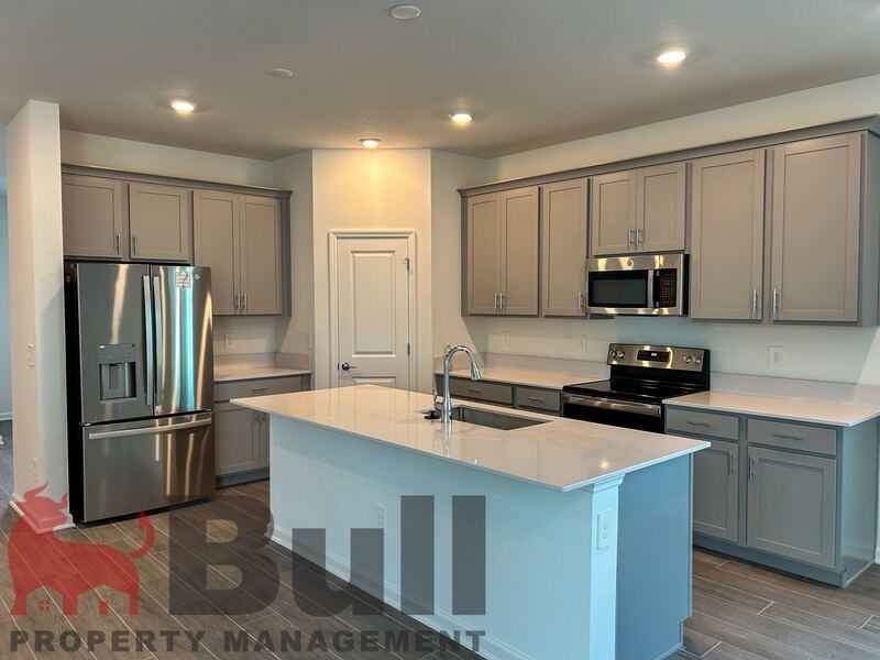 2777 Plover St - Photo 3 of 20