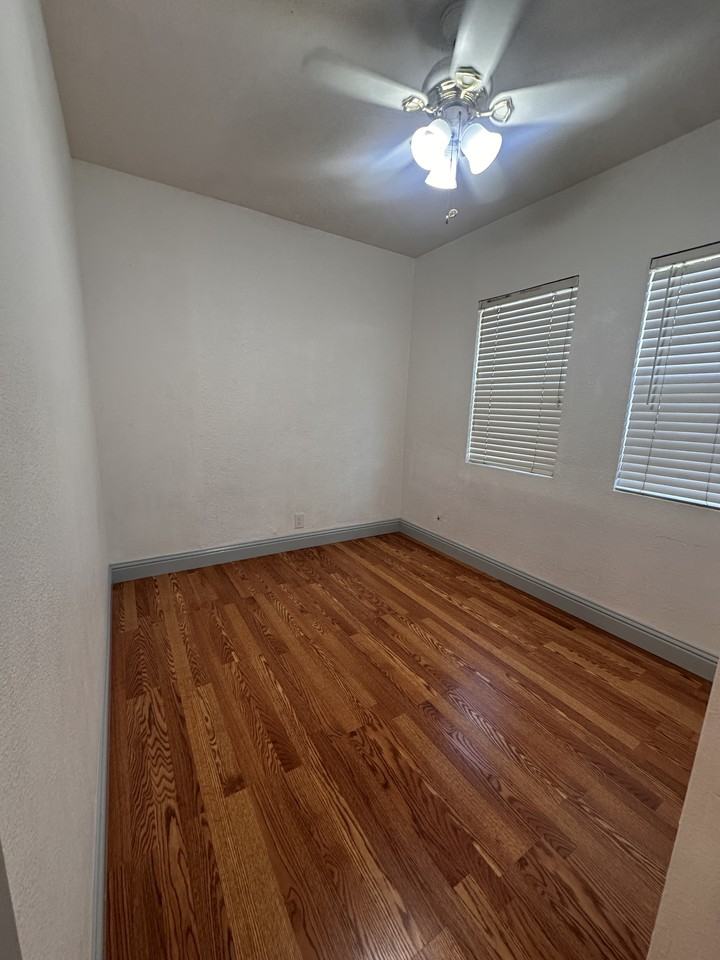 633 Springs Road - Photo 4 of 10