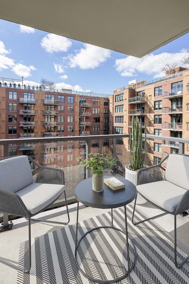 Camden NoMa - Photo 6 of 50