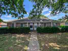 featured image of 4329 Sterling Ave