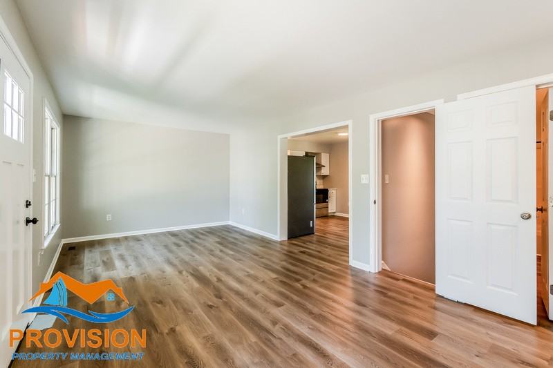 3849 3rd St - Photo 6 of 31