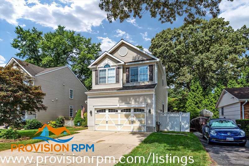 618 Cypress Ln - Photo 2 of 37