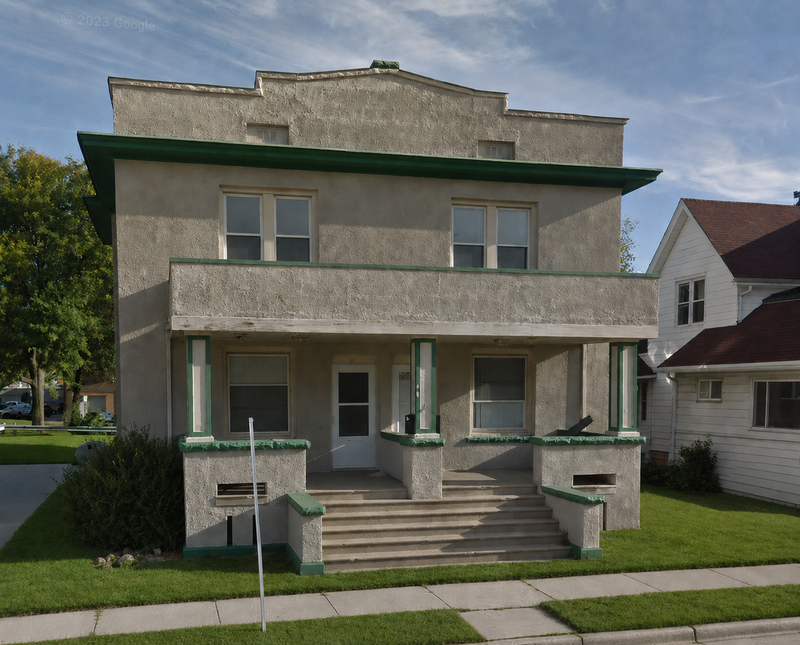 21 5th St - Photo 2 of 13