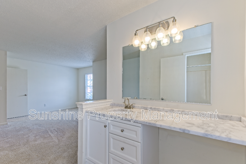 111 Castilian Dr - Photo 7 of 10