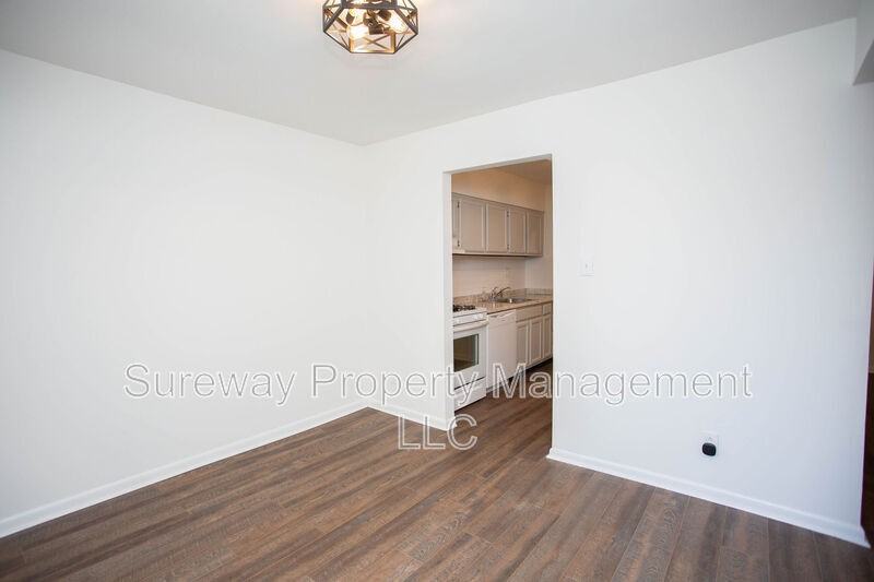 125 Echelon Rd - Photo 4 of 29