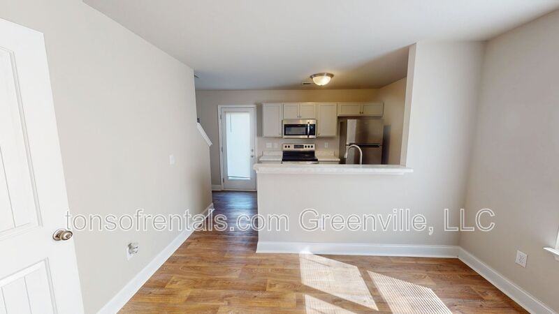 203B Cromer Rd - Photo 5 of 15
