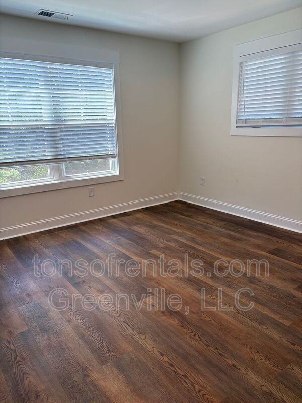 106 Hilton St #A - Photo 7 of 13