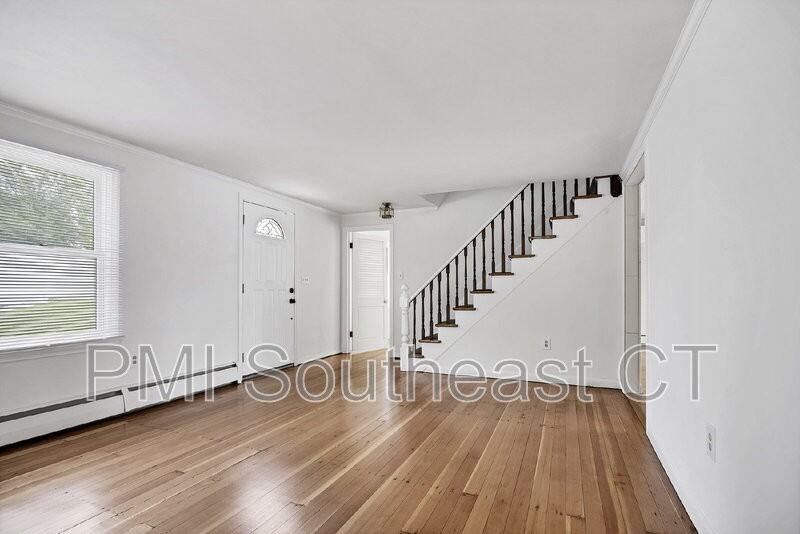 51 Lake Ave - Photo 3 of 48