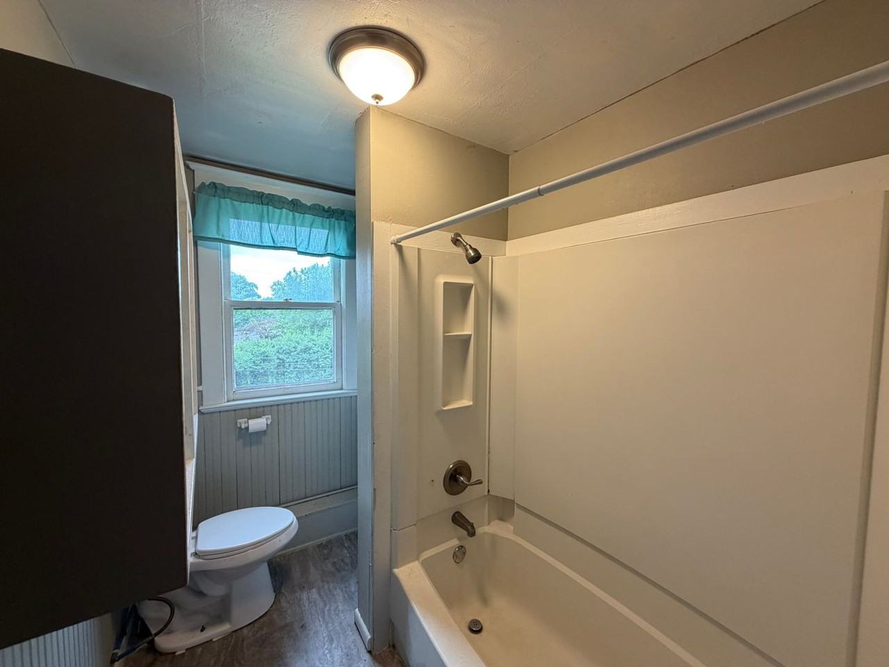 224 S 14th St - Photo 6 of 19