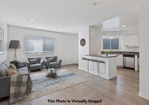 810 Crenshaw - Photo 1 of 1