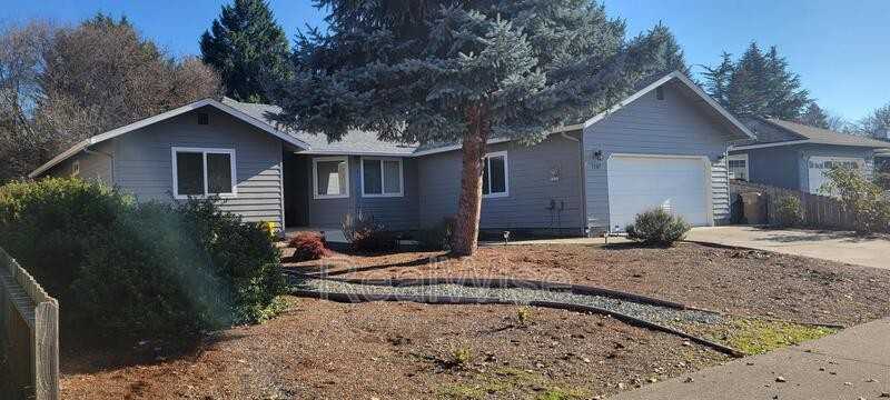 1267 Ironwood Dr - Photo 2 of 50