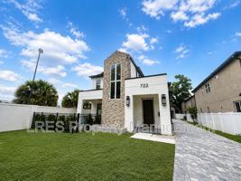 featured image of 722 Ellwood Ave