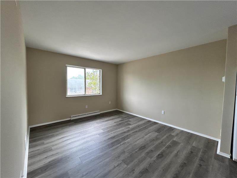 108 Cunningham Ln #D5 - Photo 5 of 8