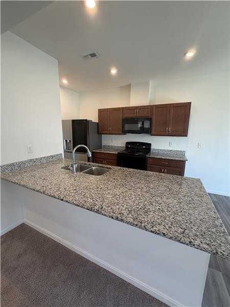 4208 Aine Dr - Photo 7 of 34