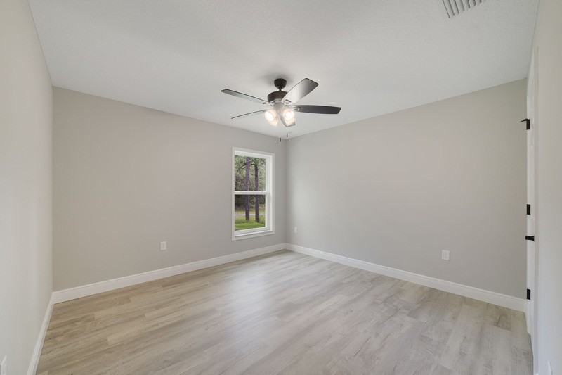 339 W Goldcoast Pl - Photo 5 of 10