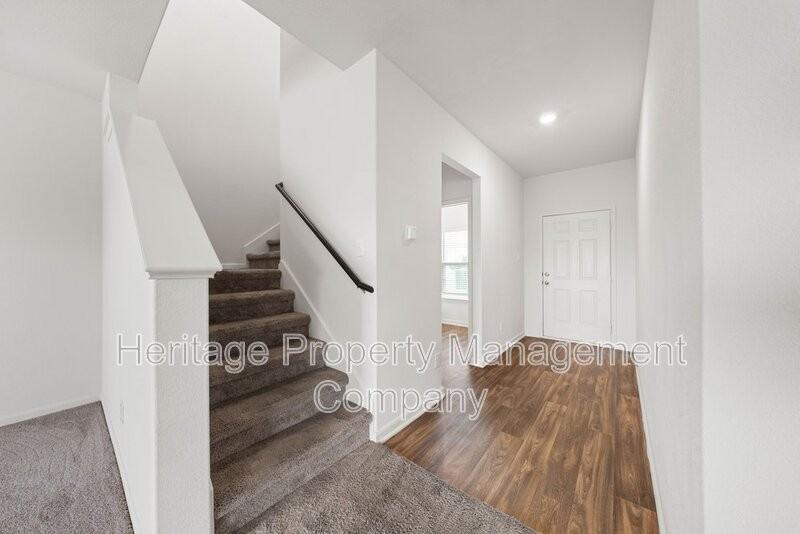 11038 Chatham Ct - Photo 4 of 25