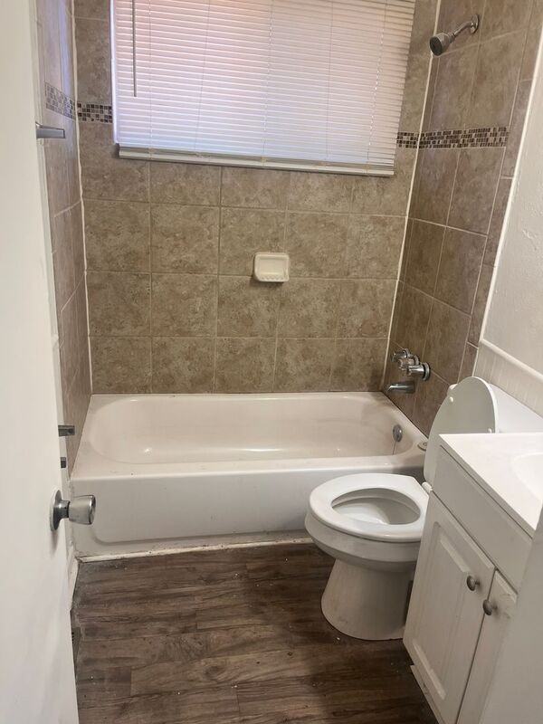 532 Camrose Dr - Photo 6 of 16