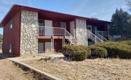 1105 Cree Dr #4 - Photo 1 of 1