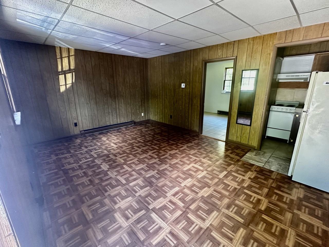 25390 Point Lookout Road - Photo 2 of 4