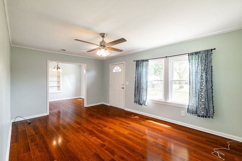 386 Sandy Creek Rd - Photo 5 of 30