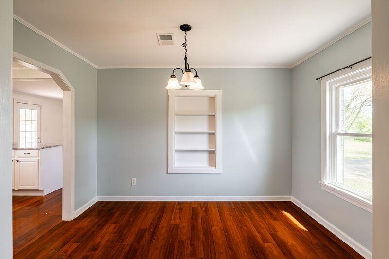 386 Sandy Creek Rd - Photo 7 of 30
