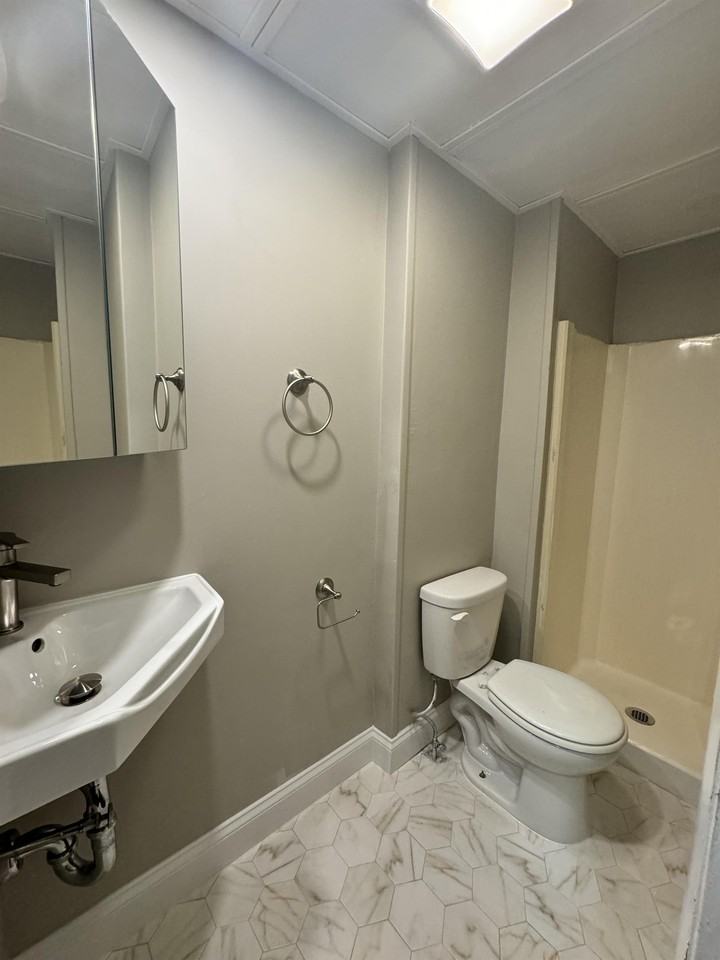 660 Realty LLC - Photo 2 of 17