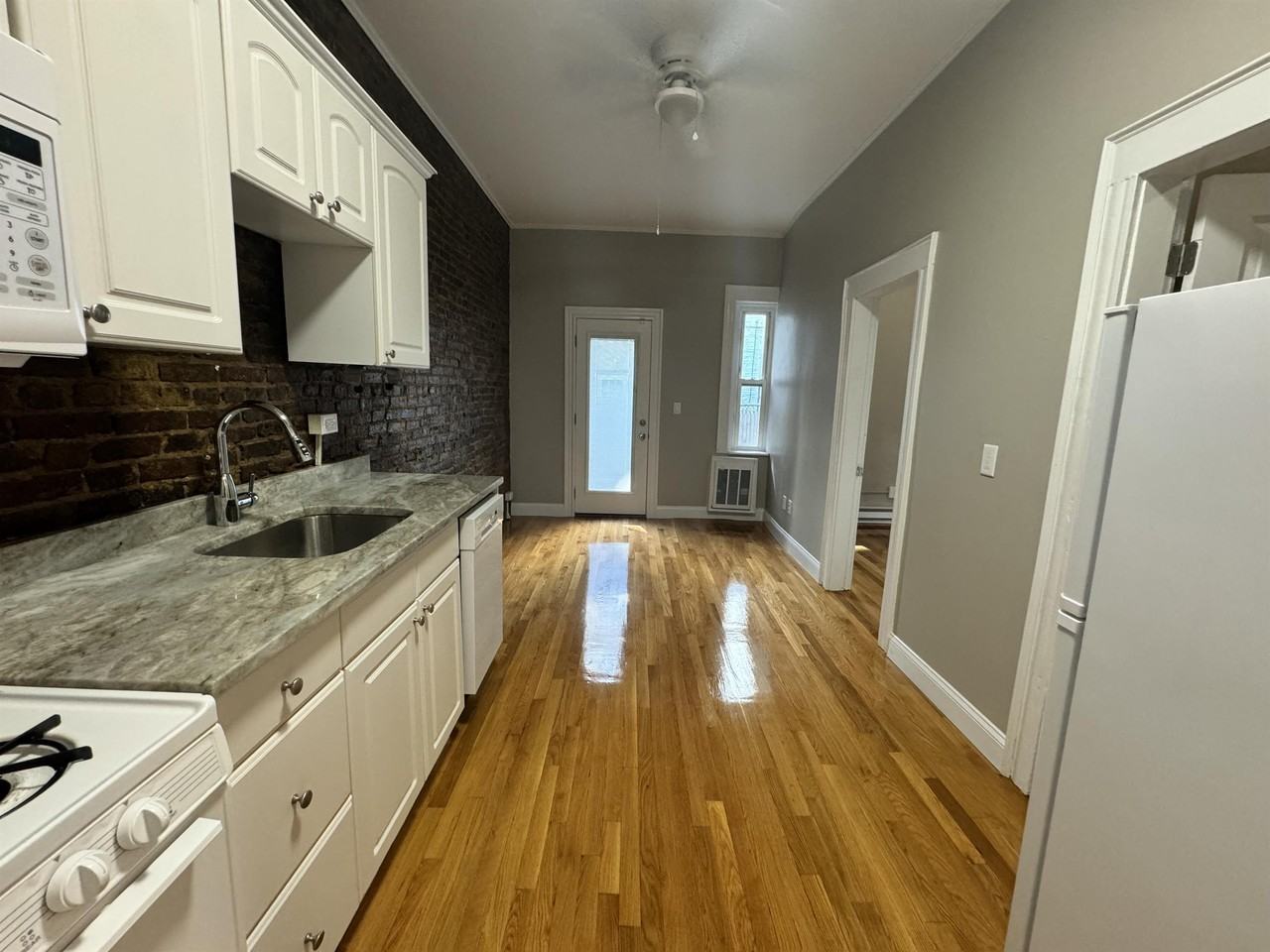 660 Realty LLC - Photo 7 of 17