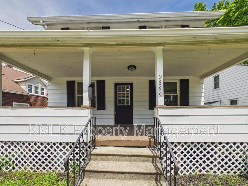 2899 Northland St - Photo 4 of 50