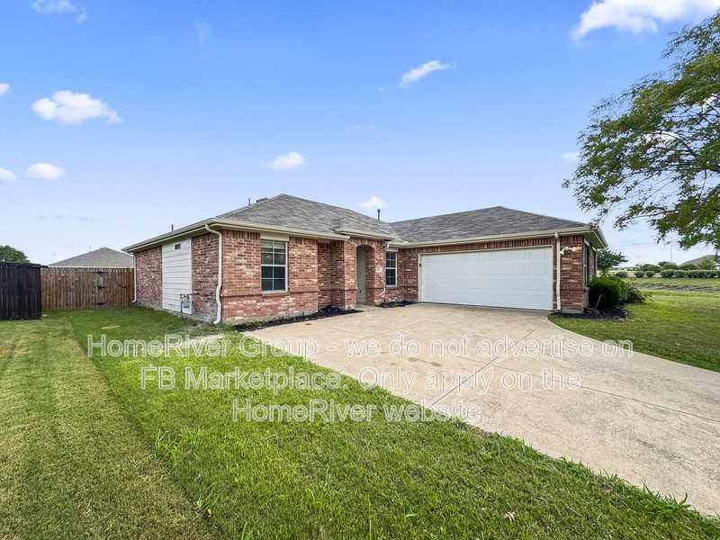 224 Independence Trl - Photo 2 of 24