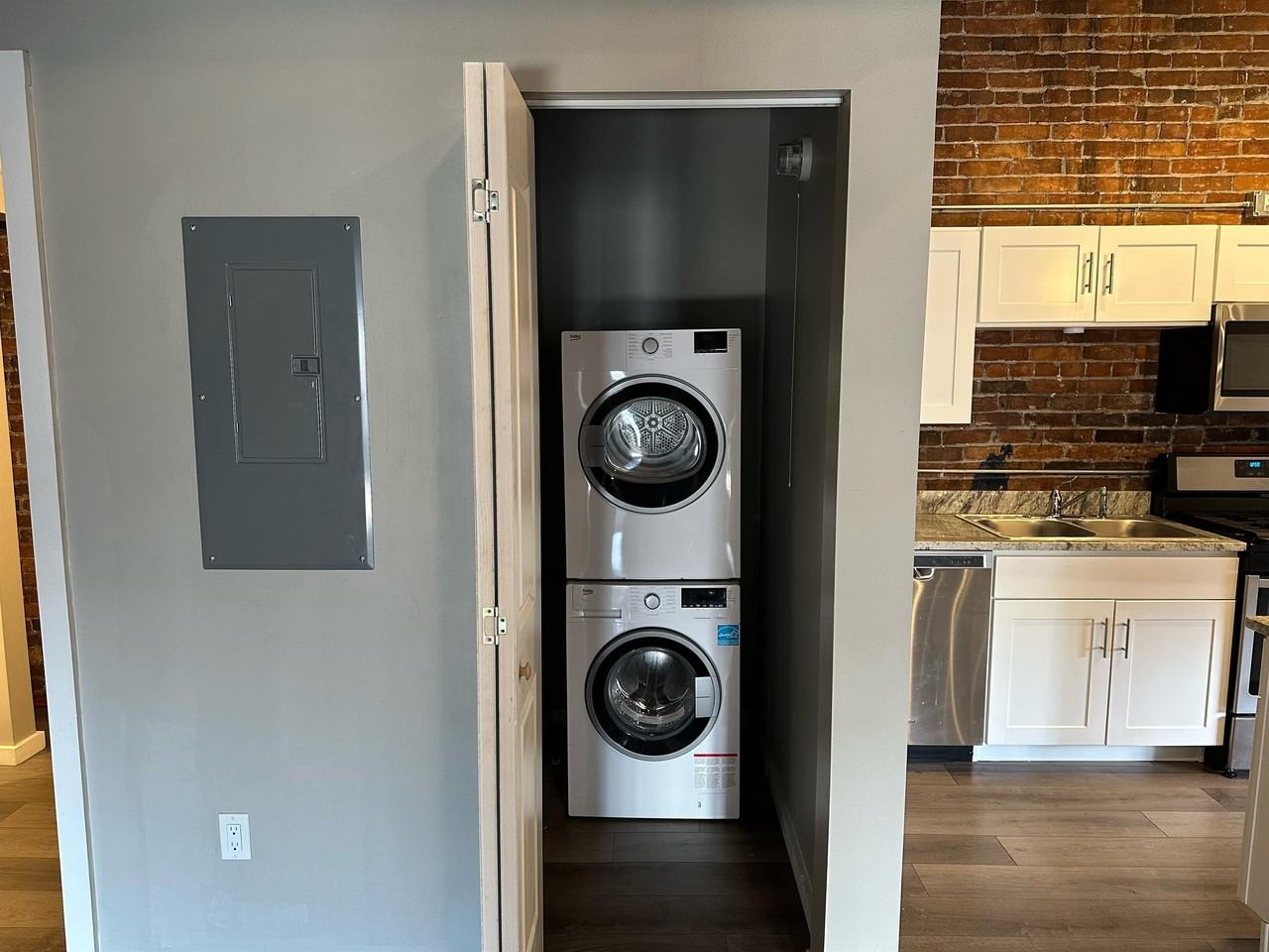 Blaul Lofts - Photo 5 of 8