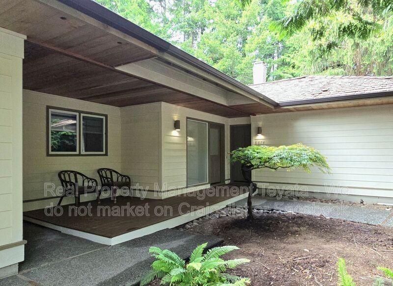 8874 Bald Eagle Dr - Photo 2 of 27