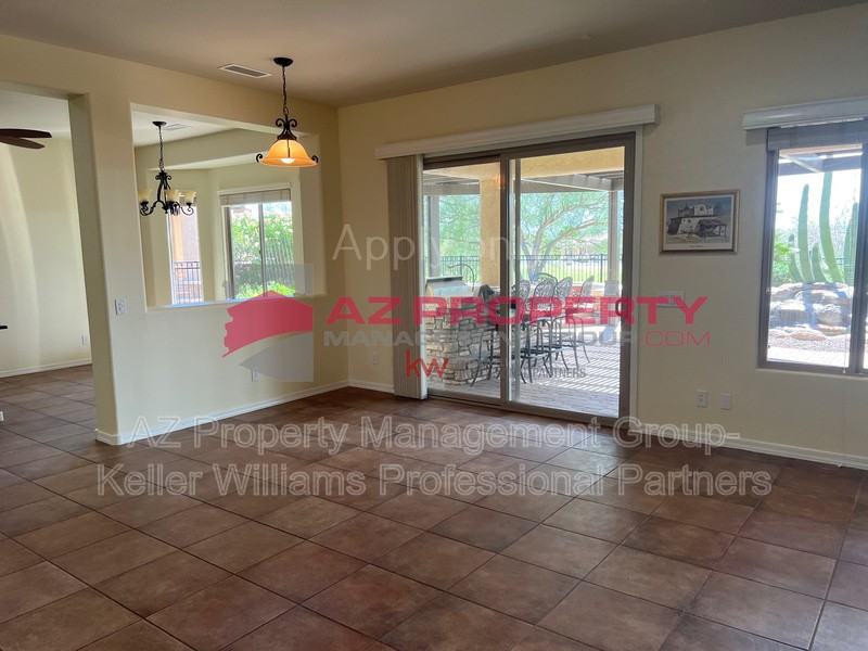 20540 N 268th Dr - Photo 6 of 30